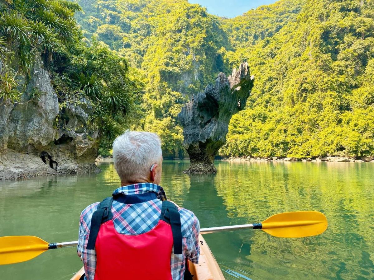 Eco Floating Farm Stay Cai Beo Chan Chau Exteriör bild